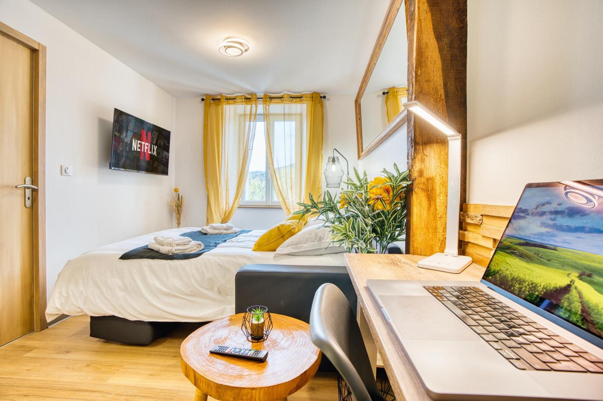 Banassac Les Hourtous Netflix Wi-Fi Fibre Terasse 4 Pers 아파트 외부 사진